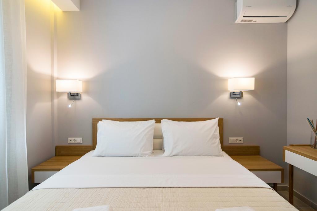 Sonja Beachfront Apartments 카토다라초 외부 사진