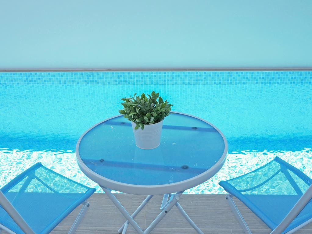 Sonja Beachfront Apartments 카토다라초 외부 사진