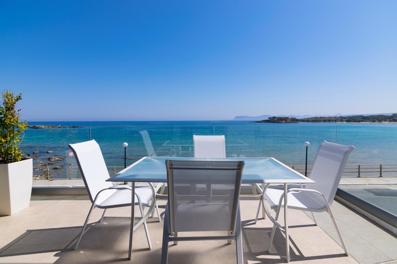 Sonja Beachfront Apartments 카토다라초 외부 사진